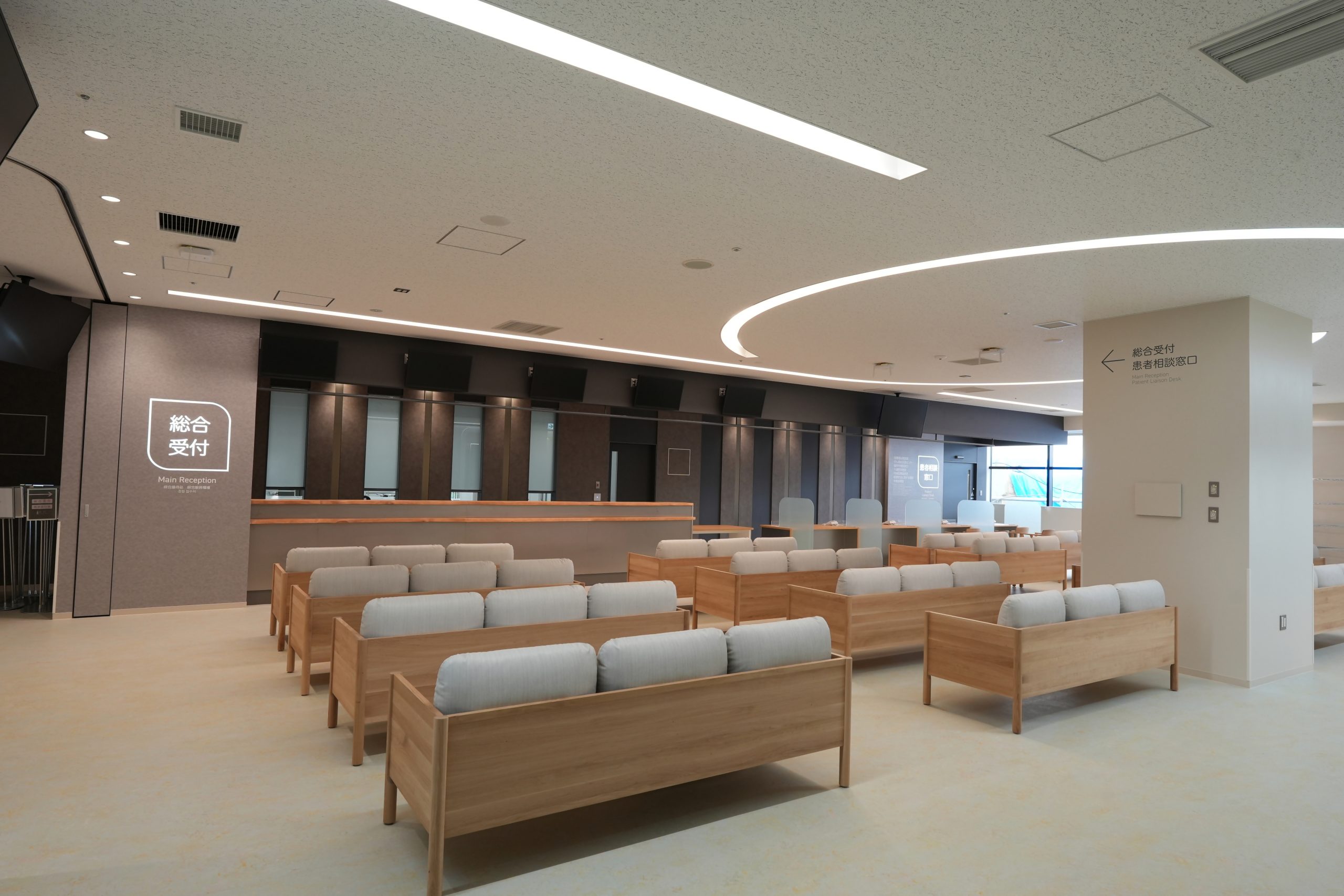 地方独立行政法人那覇市立病院 那覇市立病院の契約職員 看護師 病院 急性期病棟 整形外科 産婦人科 眼科 放射線科 消化器内科 消化器外科 一般外科 一般内科 循環器内科 形成外科 リウマチ科 耳鼻咽喉科 精神科・心療内科 その他の診療科目の求人情報イメージ2