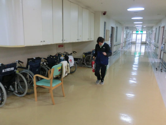 医療法人信和会 おおざと信和苑の契約職員 介護職 介護老人保健施設の求人情報イメージ2
