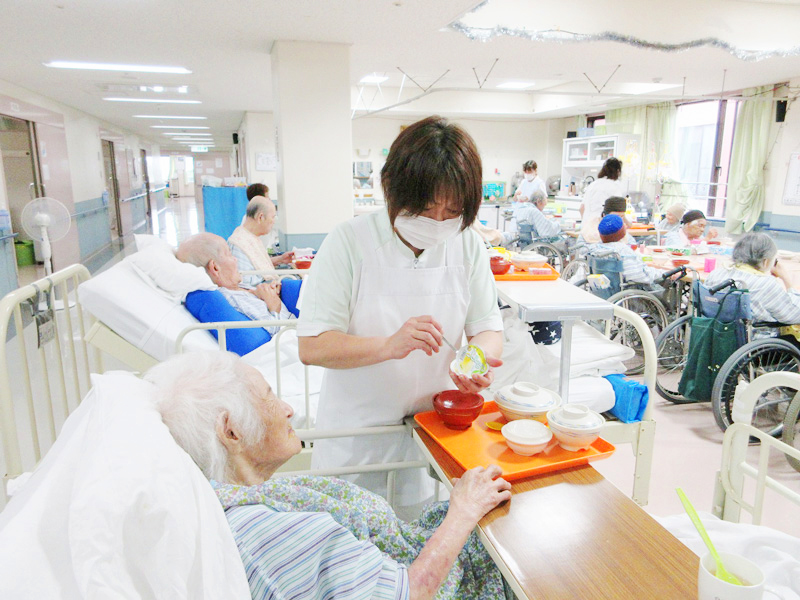 医療法人仁誠会 名嘉病院の契約職員 看護助手 病院 整形外科 眼科 消化器内科 一般外科 一般内科 皮膚科 耳鼻咽喉科 その他の診療科目の求人情報イメージ5